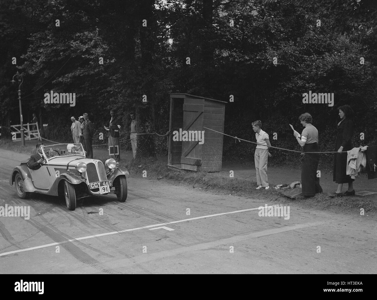 Frazer-Nash BMW 319/55 von LG Johnson, Gewinner eines führenden Award bei der MCC Torquay Rallye Juli 1937. Künstler: Bill Brunell. Stockfoto