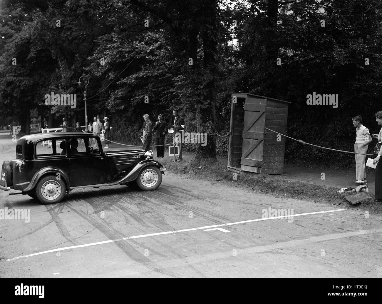 Frazer-Nash BMW von HG Symmons, Gewinner des einen silver Award bei der MCC Torquay Rallye Juli 1937. Künstler: Bill Brunell. Stockfoto
