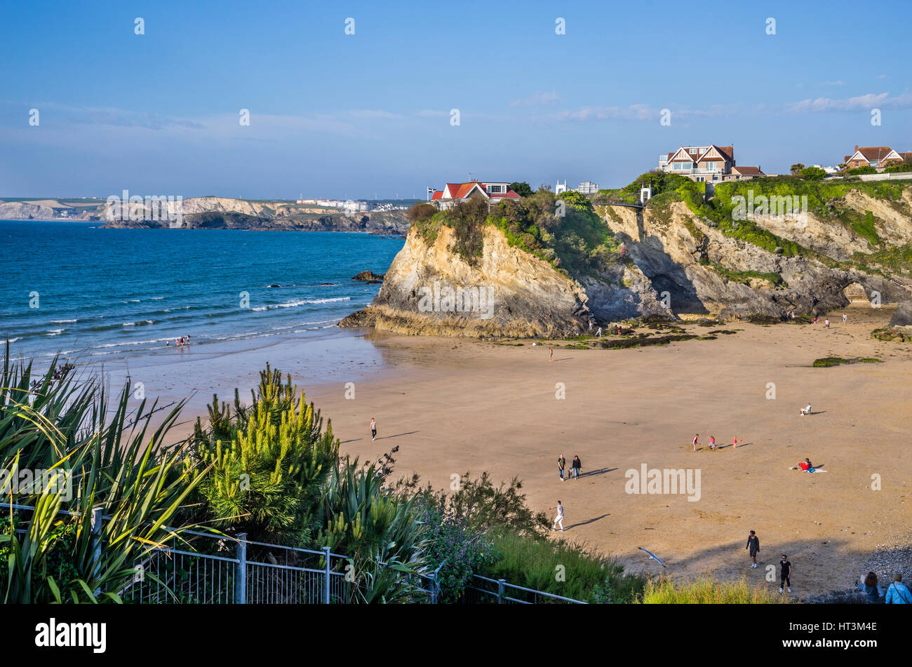 Vereinigtes Königreich, Süd-West-England, Cornwall, Newquay, "Haus im Meer" auf Towan Island am Towan Beach ist mit dem Festland verbunden durch eine private sus Stockfoto