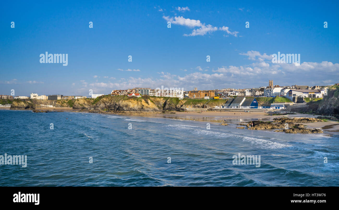 Vereinigtes Königreich, Südwest-England, Cornwall, Newquay, Blick auf Towan Beach und und die Stadt Stockfoto