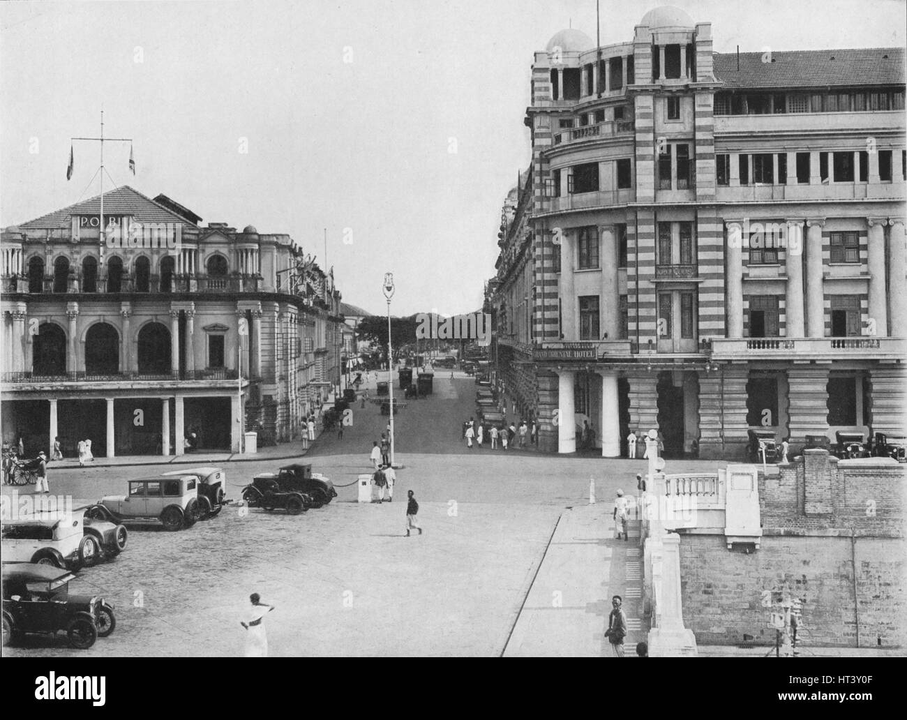 "Grand Oriental Hotel und s. & O. Gebäude, Ceylon" c1890, (1910). Künstler: Alfred Wilhelm Amandus Platte. Stockfoto