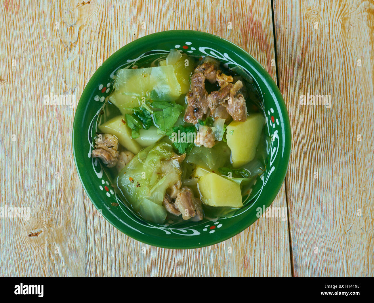 Fah - Fah - Soupe Soupe Djiboutienne. klassisches Gericht gemacht in der Regel von Ziegenfleisch mit Gemüse und grüne Chilischoten Stockfoto