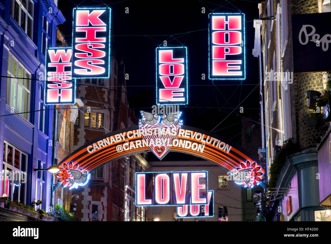 Großbritannien, England, London, Christmas lights Carnaby St Liebe Stockfoto