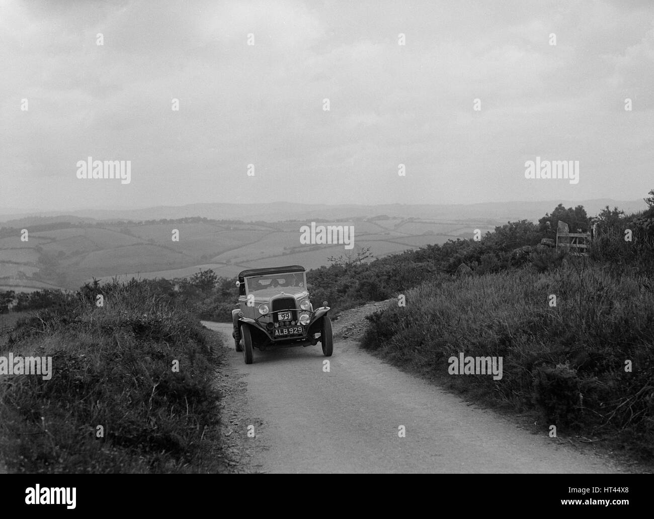 Ford V8 des WCN Norton im Wettbewerb mit der MCC-Torquay-Rallye, 1938. Künstler: Bill Brunell. Stockfoto