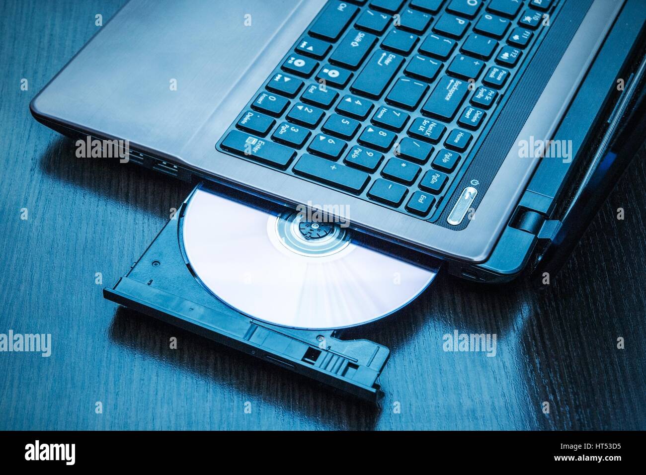 Cd Rom Speicher Stockfotos & Cd Rom Speicher Bilder - Alamy