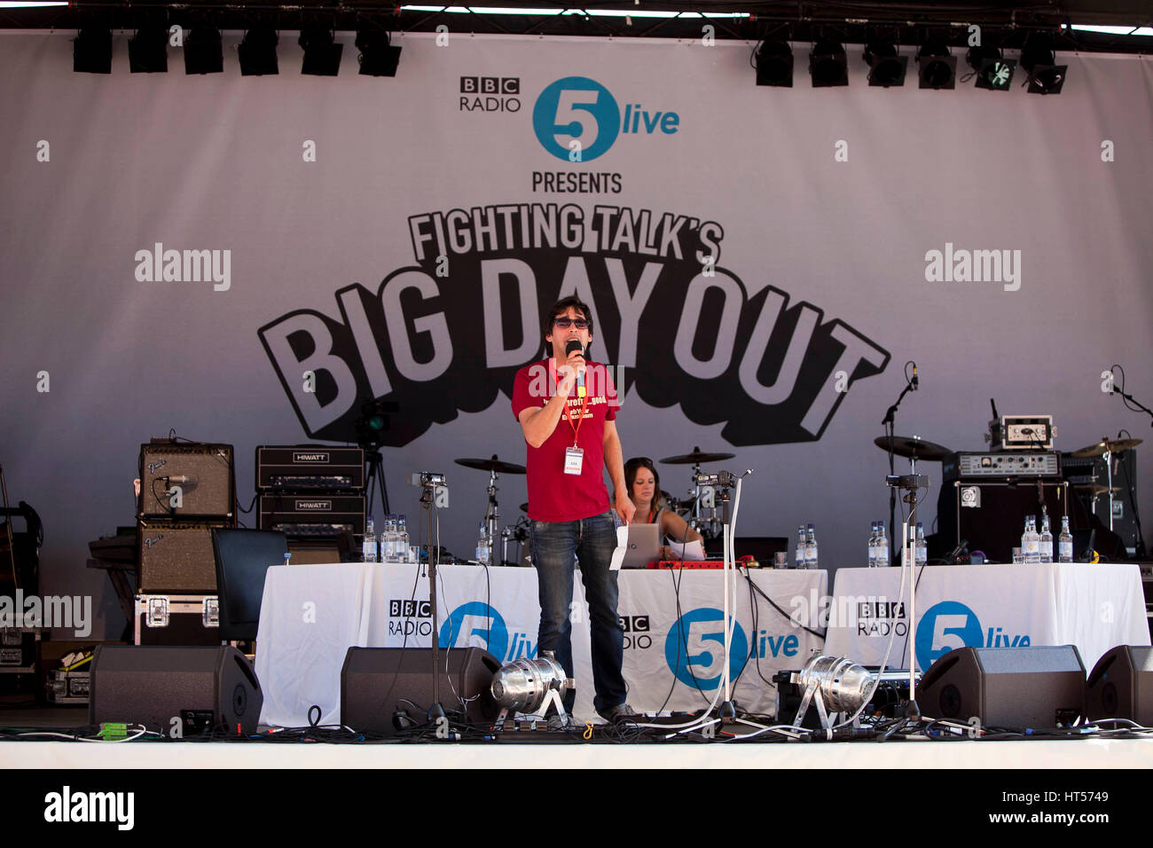 Radio 5 live Fighting Talk Big Day Out am Brittania Stadion, Stoke. Moderator Colin Murray Stockfoto