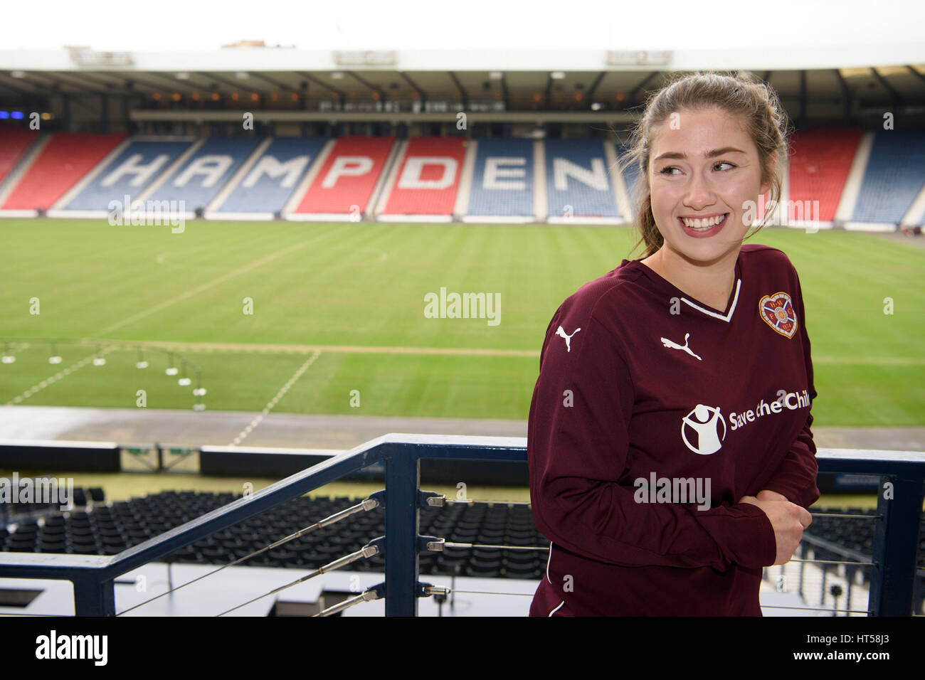 Herzen Megan Paterson bei der Vorstellung des schottischen Frauen Fußball-Ligen, SWPL1 und SWPL2 im Hampden Park in Glasgow. Stockfoto
