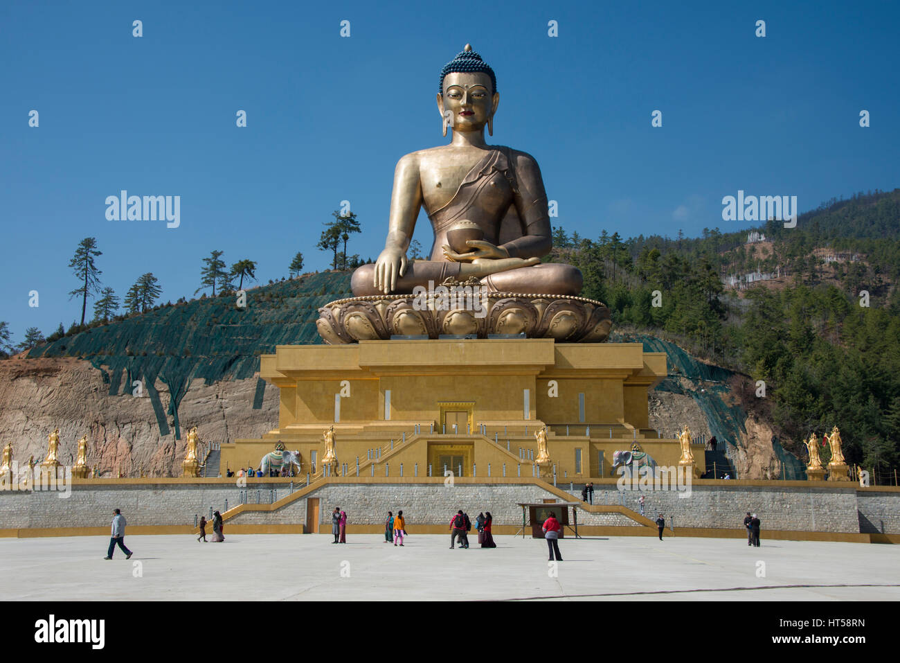 Thimphu, Bhutan Hauptstadt von Bhutan. Dordenma Buddha-Statue. Einer der größten Buddha-Statuen (in dieser Position) in der Welt. Das Hotel liegt an der Spitze des K Stockfoto