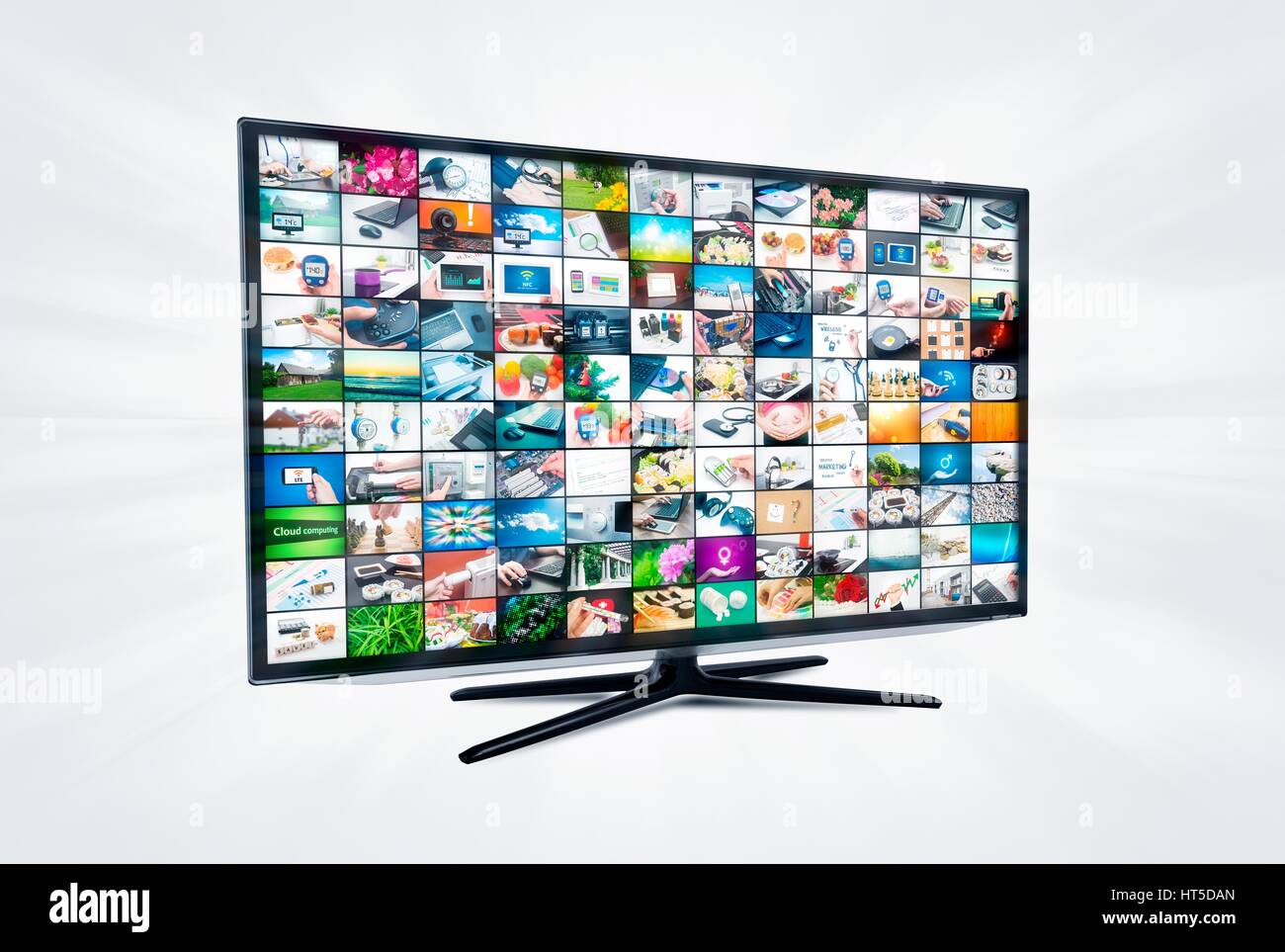 Breitbild-high-Definition-TV-Bildschirm mit video-Galerie. Fernsehen und Internet-Konzept Stockfoto