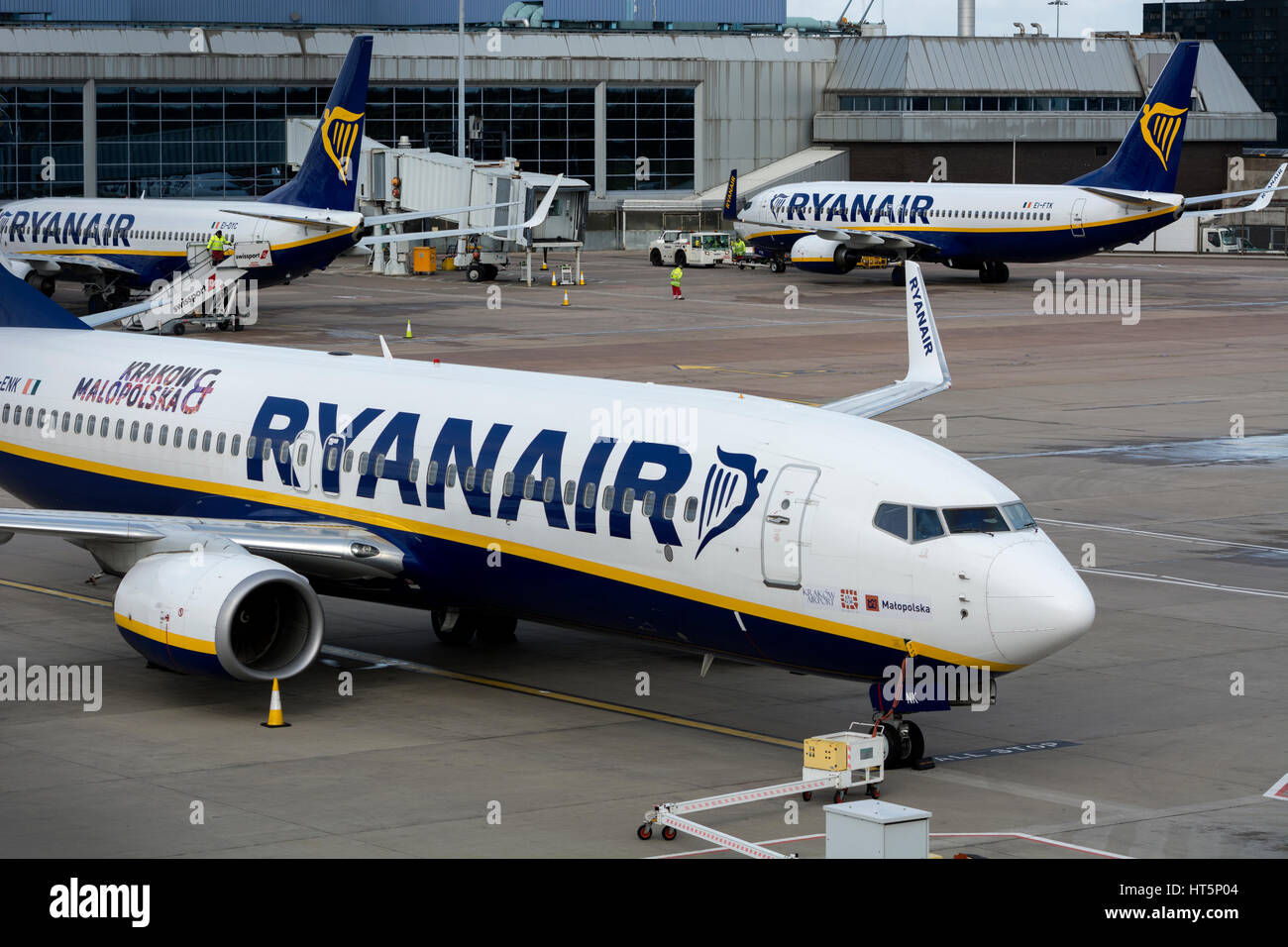 Ryanair-Flugzeug am Flughafen Birmingham, UK Stockfoto