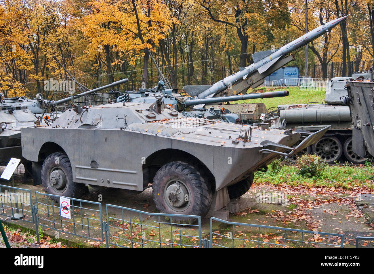 BRDM-1, sowjetischer Bauart vier Rädern Amphibienfahrzeug, polnische Armee-Museum in Warschau, Polen Stockfoto