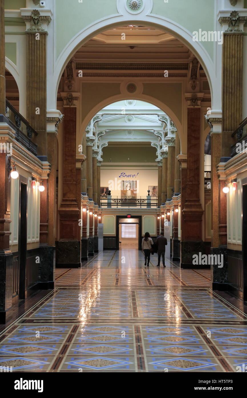 Die große Halle der National Portrait Gallery in Washington DC, USA. Stockfoto