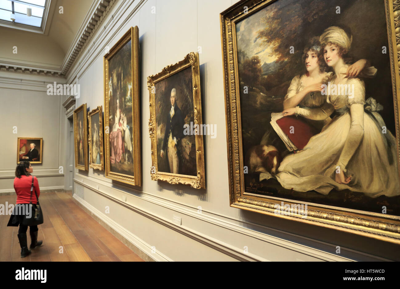 Besucher in der Galerie der Smithsonian National Portrait Gallery. Washington D.C. USA Stockfoto