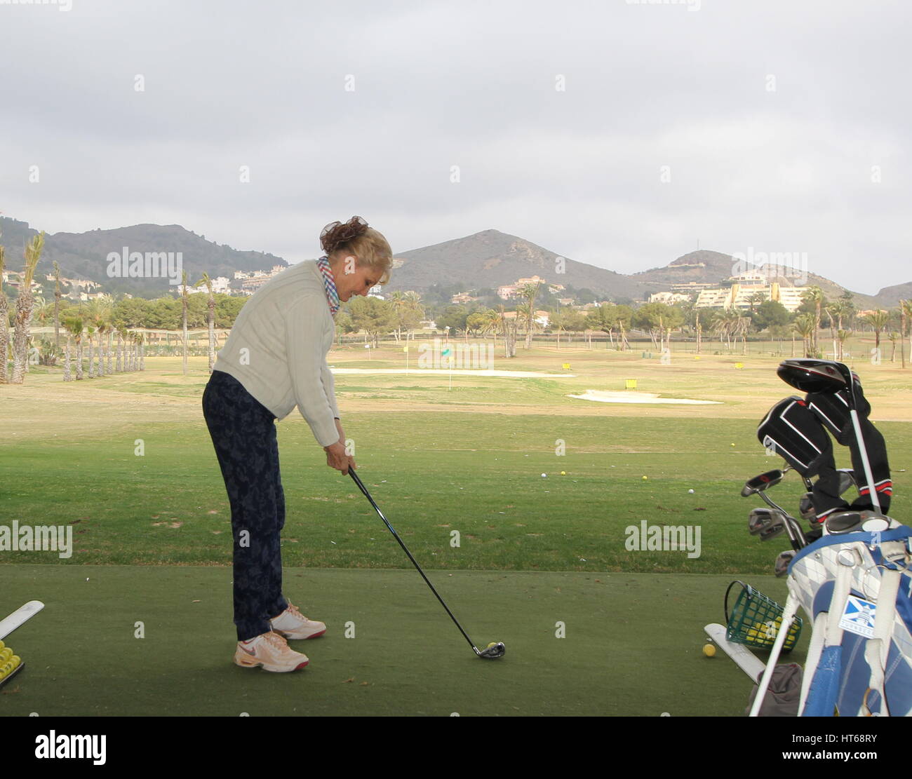 Angela rippon -Fotos und -Bildmaterial in hoher Auflösung – Alamy