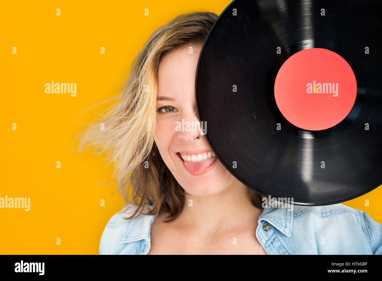 Kaukasische Lady Vintage Vinyl-Konzept Stockfoto