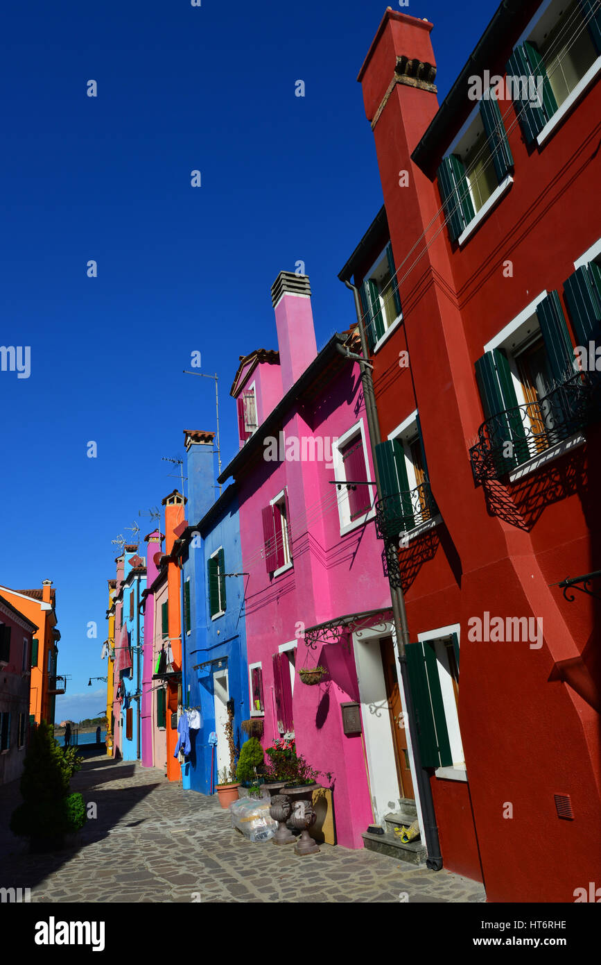 Burano Insel charakteristischen bunten Häusern in der Nähe von Venedig Stockfoto