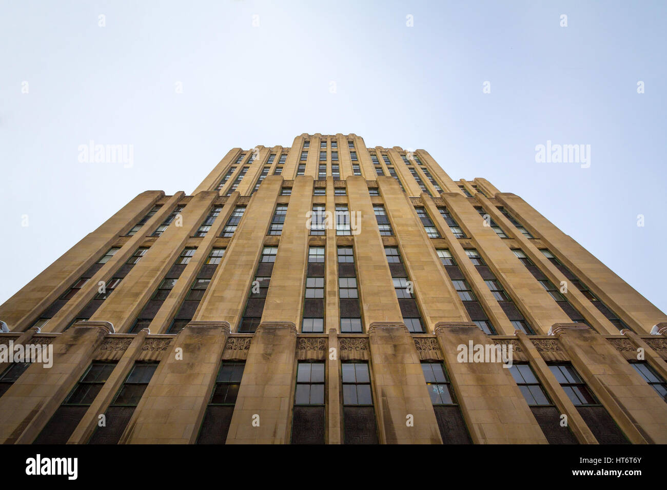 Aldred Building (aka LA PREVOYANCE Gebäude) von unten in der Altstadt von Montreal, Quebec, Kanada Die aldred Building (französisch: edifice aldred; auch k Stockfoto