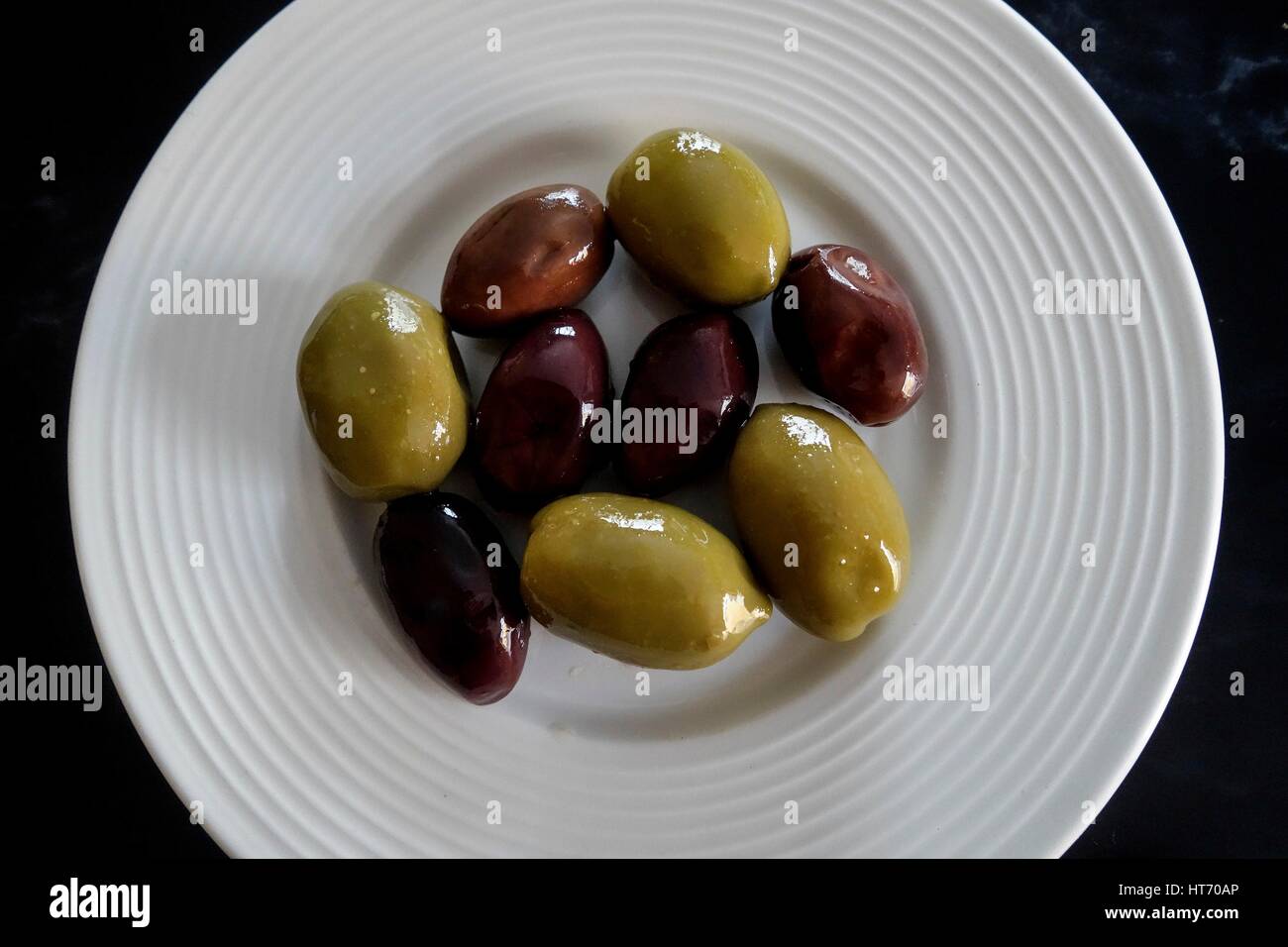 Griechische Kalamata-Oliven Stockfoto