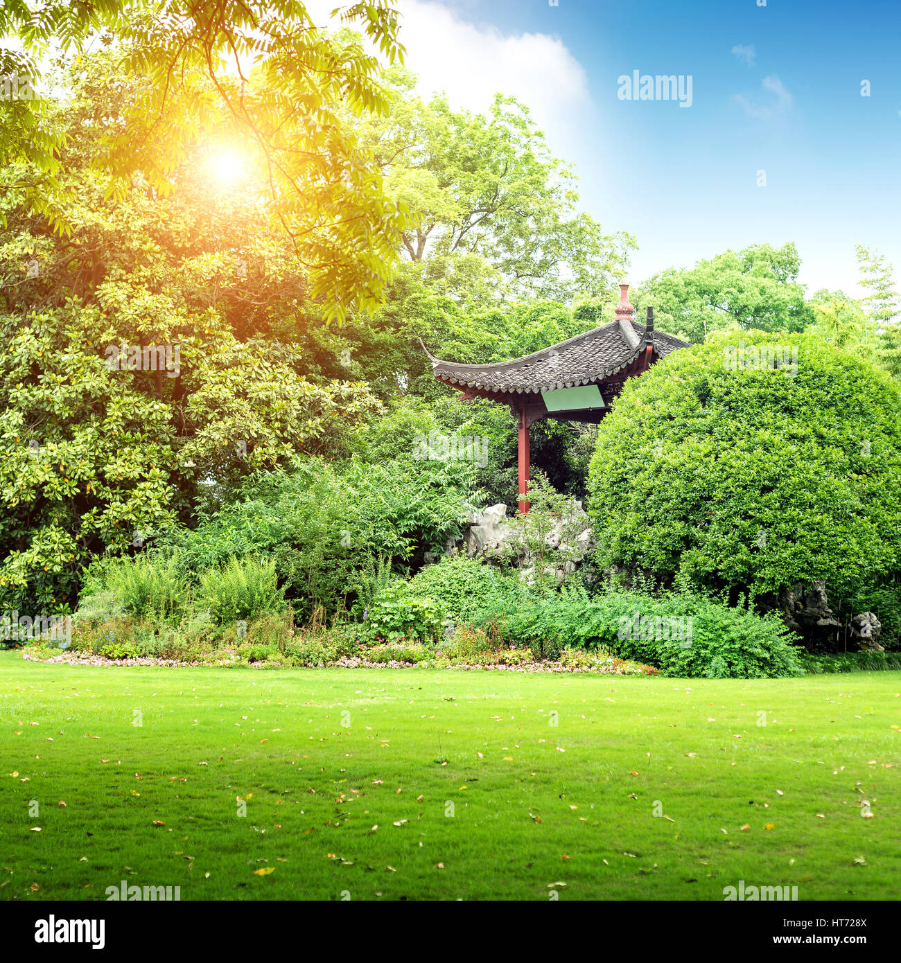 Chinesische pavillons traditionell Fotos und Bildmaterial in hoher