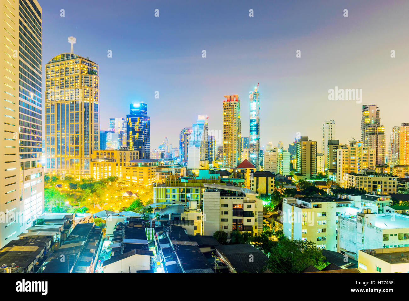BANGKOK, THAILAND - 30 Januar: Ansicht des Hotels und Hochhäuser in der Innenstadt von Bangkok Asoke 30. Januar 2017 in Bangkok Stockfoto
