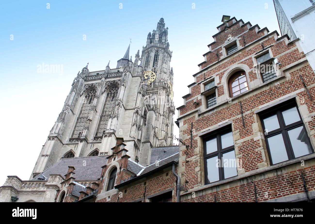 Onze lieve vrouwe toren kathedraal kathedrale antwerpen -Fotos und