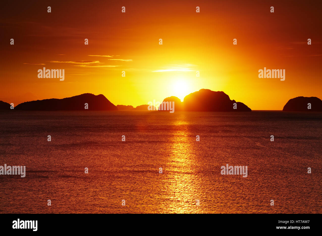 Tropischer Sonnenuntergang, El Nido, Philippinen Stockfoto