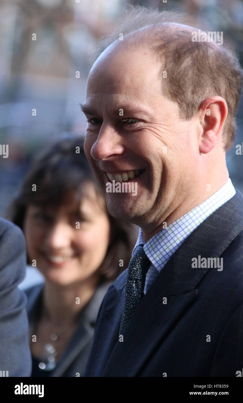 Leeds, UK. 8. März 2017. HRH der Graf von Wessex besucht die Royal Armouries Leeds Mittwoch, 8. März 2017 Credit: Paul Ratcliffe/Alamy Live News Stockfoto