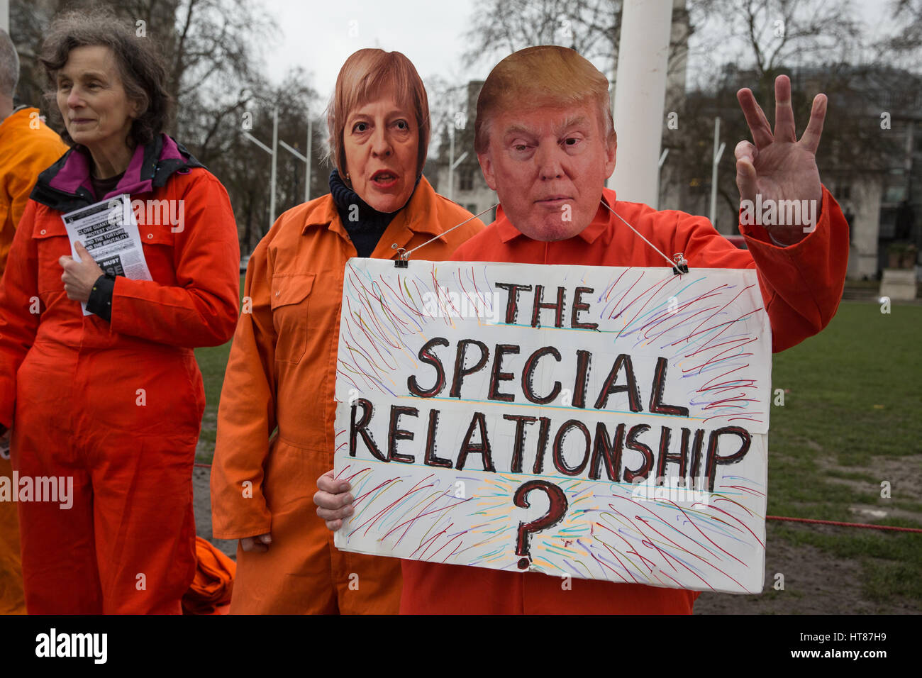 London, UK. 8. März 2017. Aktivisten aus Guantanamo Gerechtigkeit Kampagne Protest in Parliament Square, die Schließung des amerikanischen Gefangenenlager in Guantanamo Bay zu fordern. Bildnachweis: Mark Kerrison/Alamy Live-Nachrichten Stockfoto