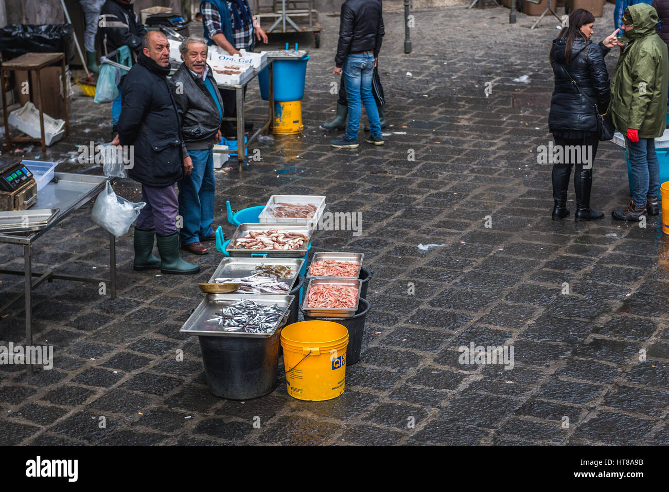 Berühmten alten Fischmarkt La Pescheria in Catania Stadt, östlich der Insel Sizilien, Italien genannt Stockfoto
