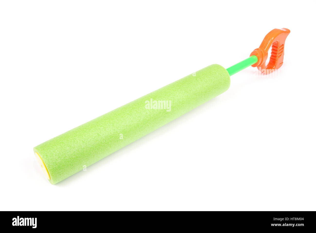 Grüne Kinder Spielzeug Wasser isoliert auf weißem Hintergrund Stockfoto
