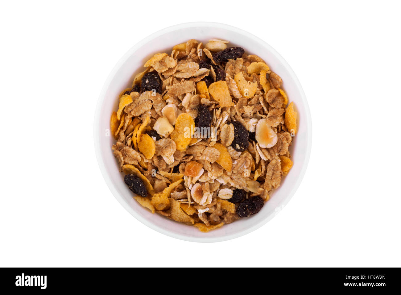 Schüssel mit Frühstücks-Cerealien isoliert auf weißem Hintergrund Stockfoto