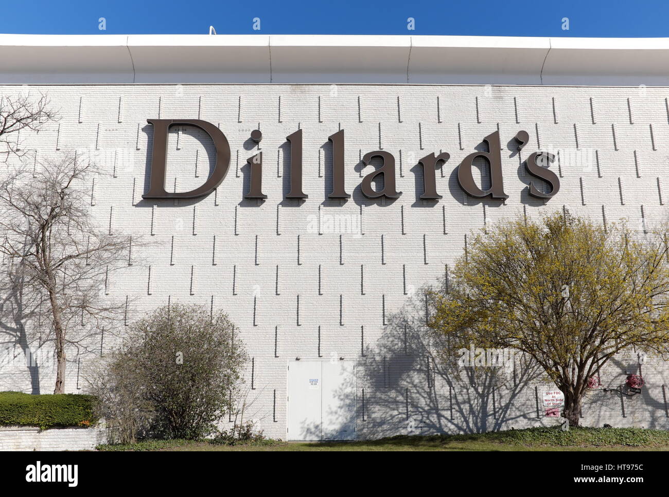 Dillard's Kaufhaus vor Fassade Stockfoto