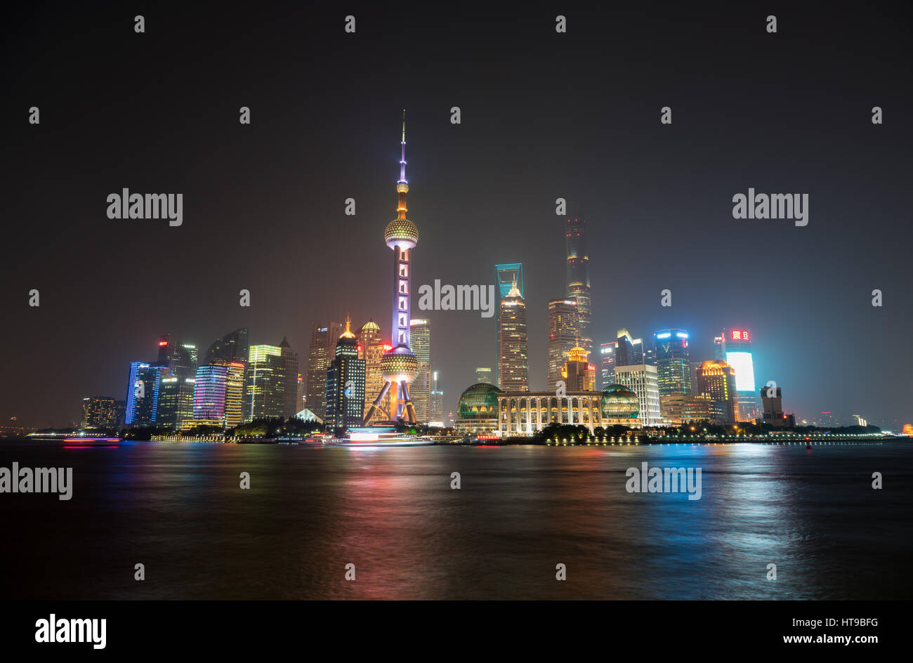 Einen atemberaubenden Blick auf die Lichter von Shanghai Stockfoto