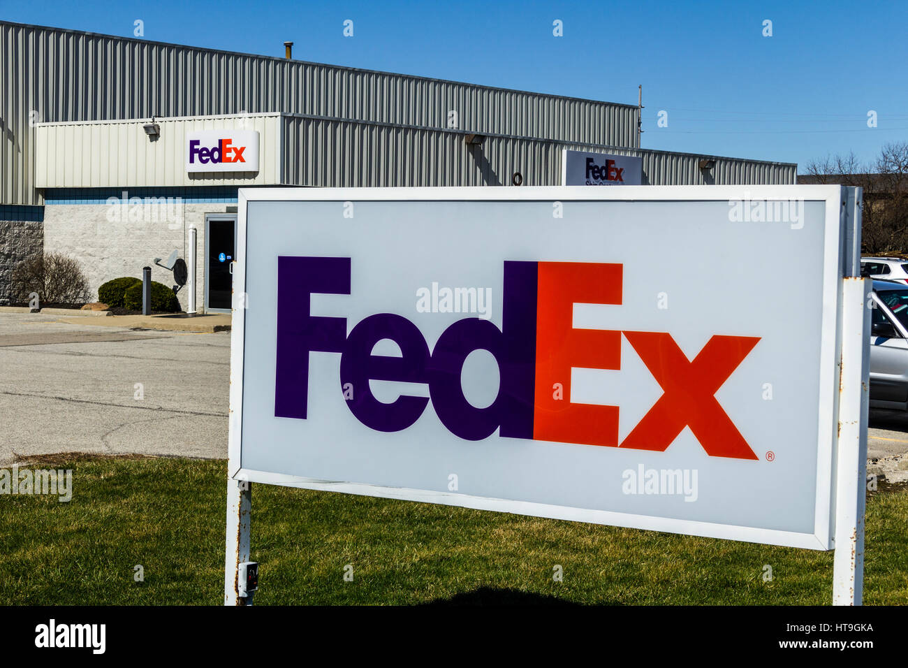 Muncie - ca. März 2017: Federal Express Kunden Abholort. FedEx ist eine weltweite Lieferung Unternehmen XI Stockfoto