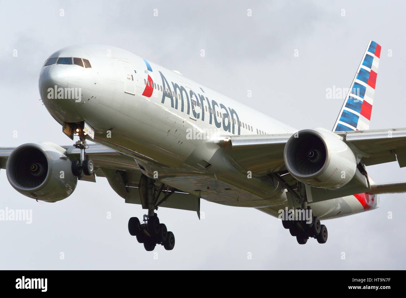 American airlines 777 200 -Fotos und -Bildmaterial in hoher Auflösung –  Alamy