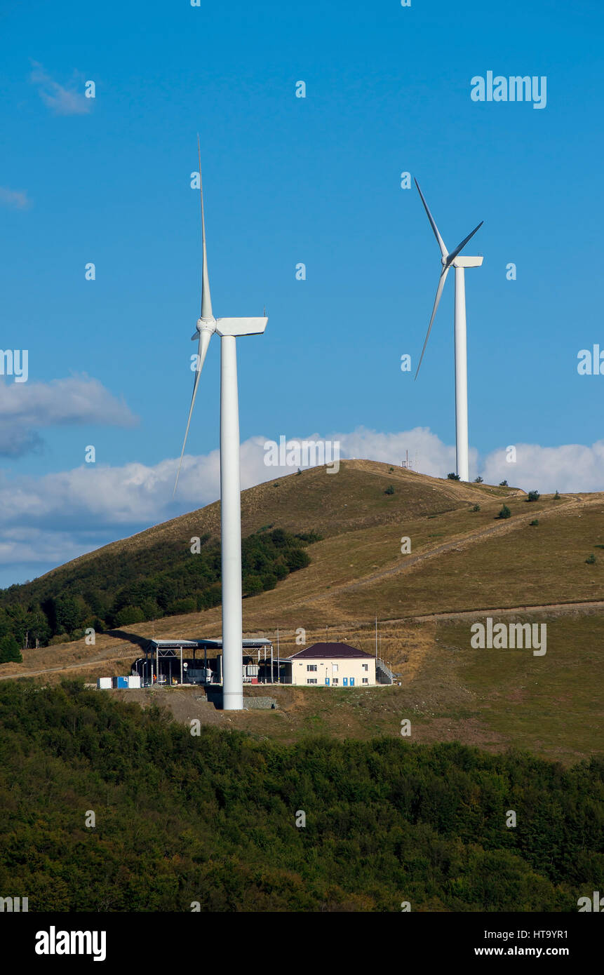 Windkraftanlagen.  Erneuerbare Energien. Stockfoto