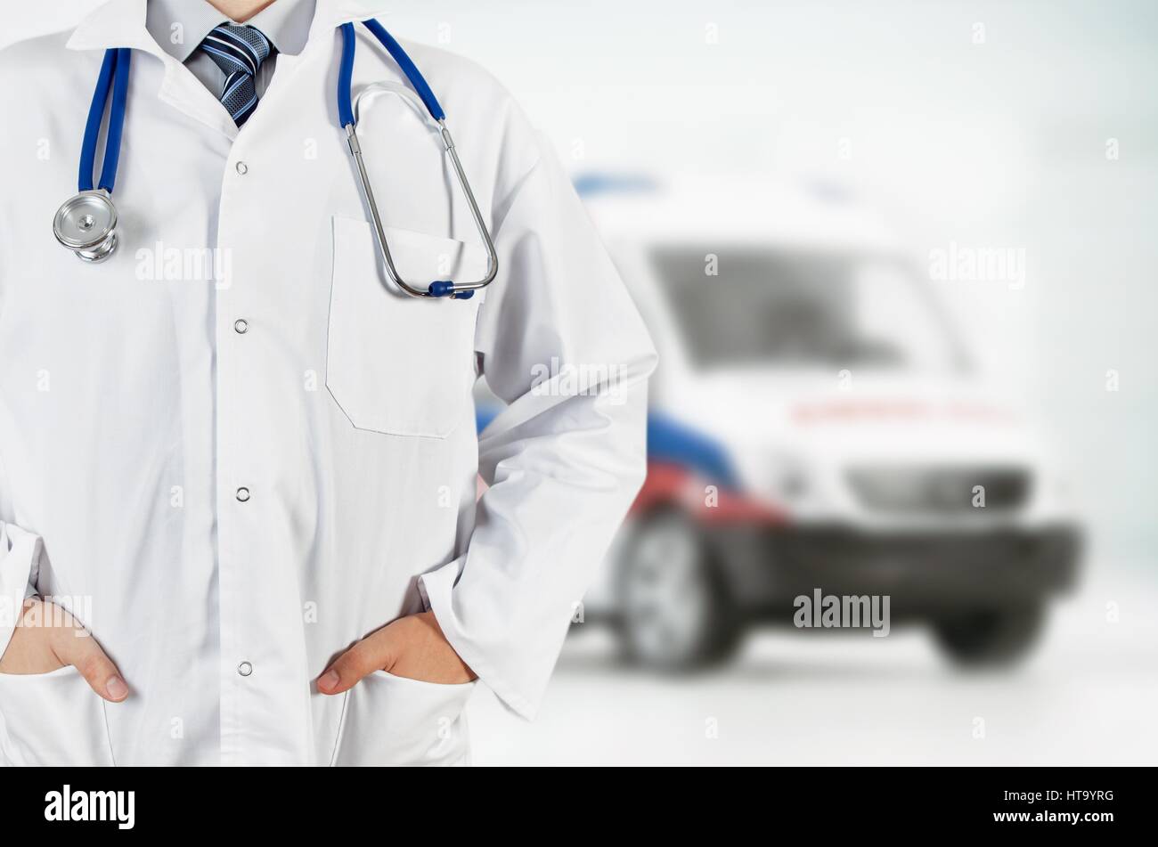 Doctor Medic Krankenwagen Gesundheitswesen Medizin Krankenhaus Stethoskop Zusammensetzung Stockfoto