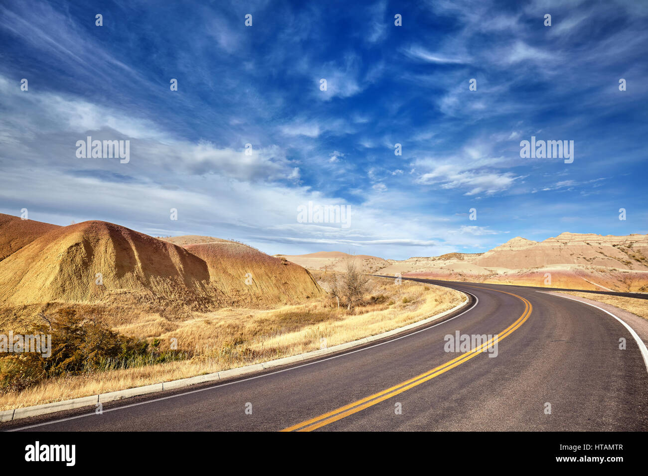 Bild einer szenischen Wüste Autobahn, Reisekonzept, USA. Stockfoto