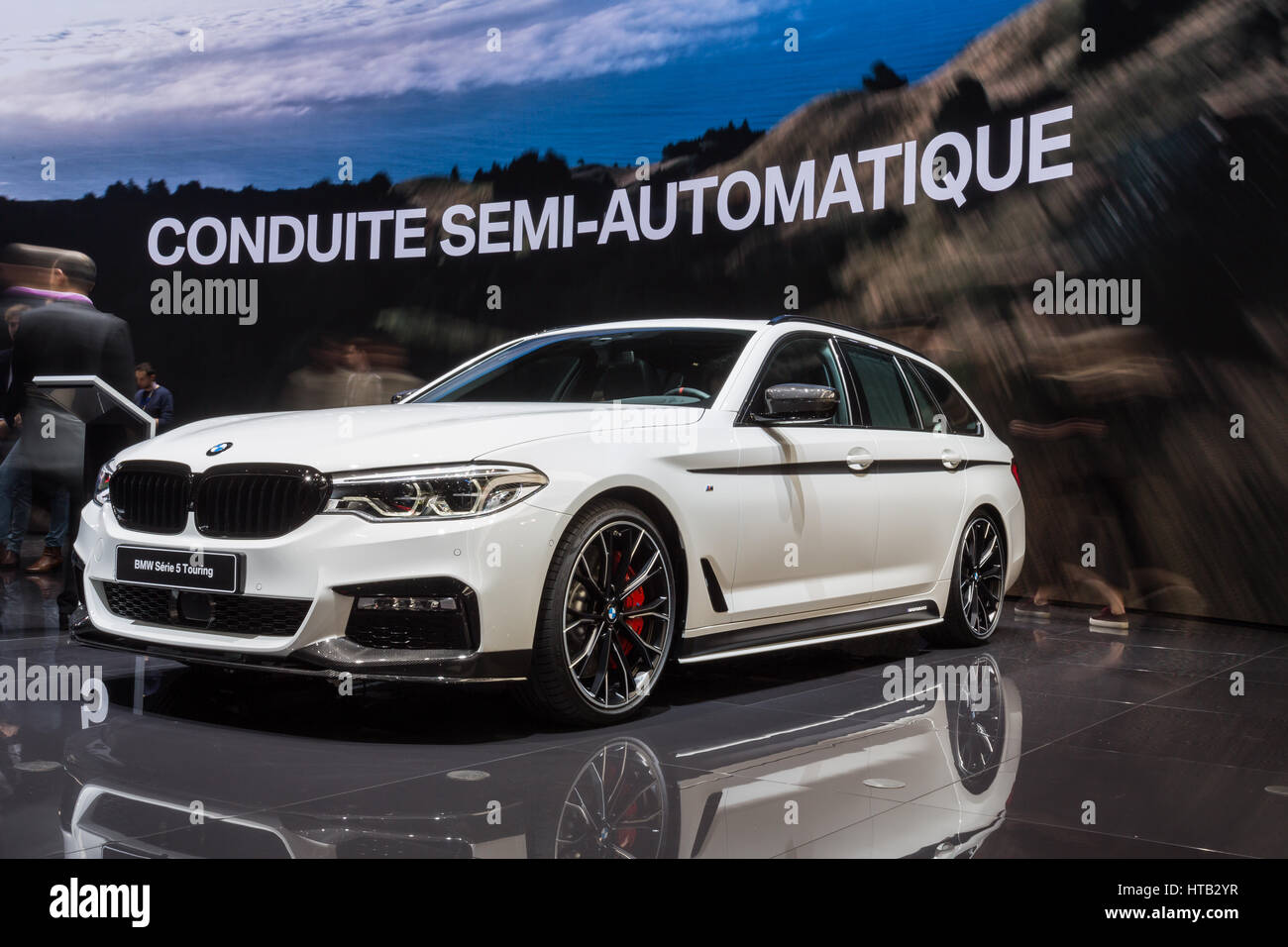 Bmw 5 Serie Stockfotos Bmw 5 Serie Bilder Alamy