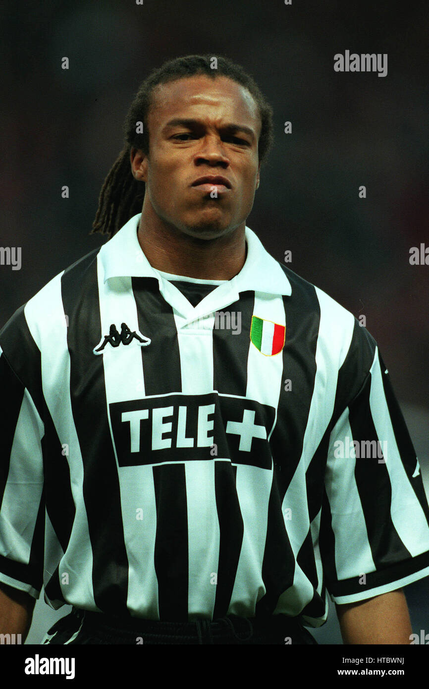 Edgar Davids Juventus 07 April Stockfotos Und Bilder Kaufen Alamy