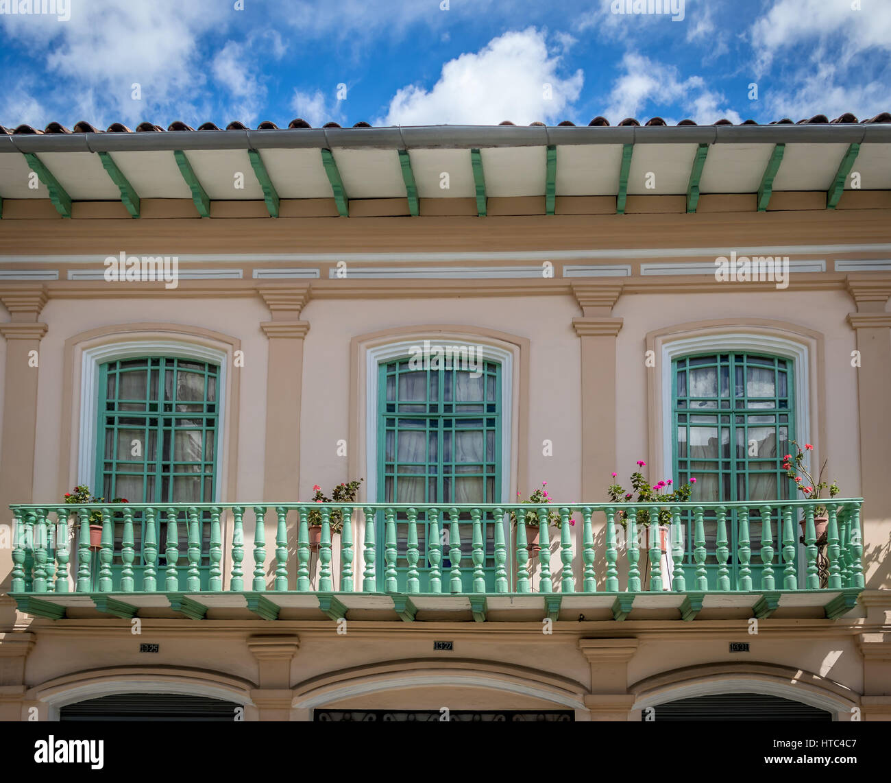 Kolonialen Balkonen in Cuenca - Ecuador Stockfoto