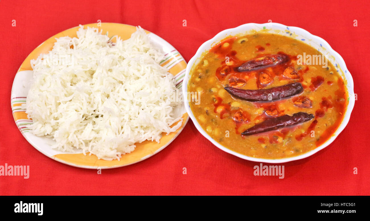 Black eyed peas curry -Fotos und -Bildmaterial in hoher Auflösung – Alamy