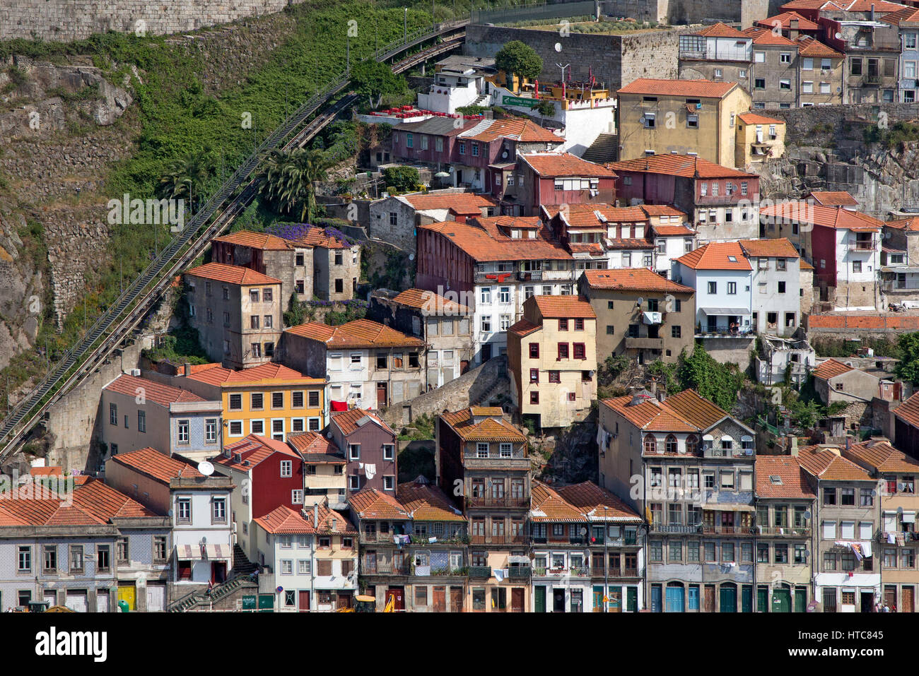 Häuser von Porto in der Nähe Fluss Douro Portugal Stockfoto