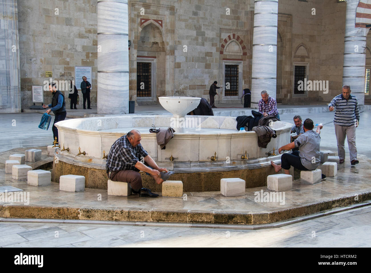 Waschung Brunnen im Hof der Moschee Sefereli; Edirne, Türkei Stockfoto