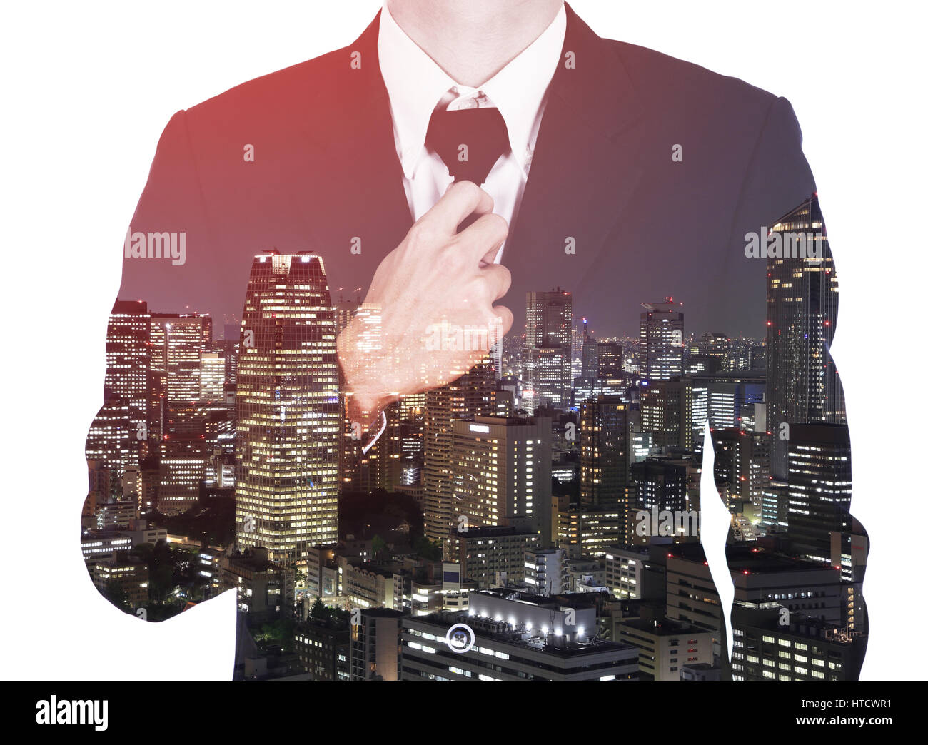 Doppelbelichtung Geschäftsmann im Anzug, die Krawatte zu binden, gegen die Stadt isoliert auf weißem Hintergrund Stockfoto