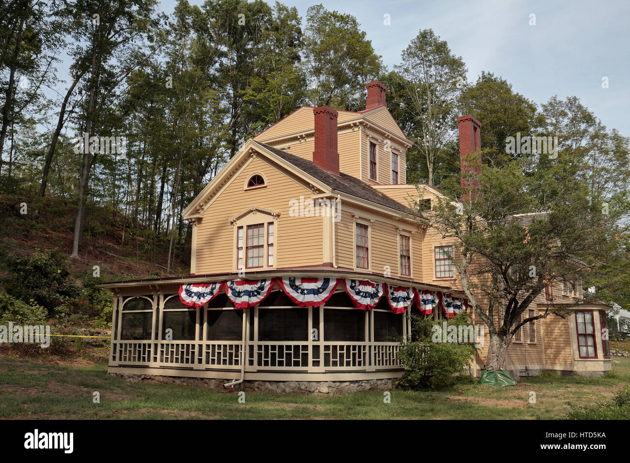 Die Strecke ist ein historisches Haus in Concord, Massachusetts, die einst die Heimat der "Little Women" schon, Louisa May Alcott. Stockfoto