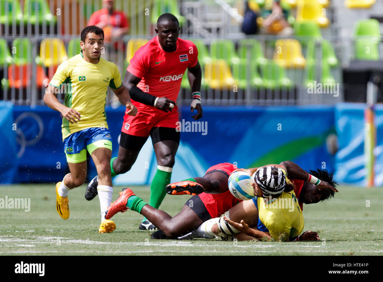 Rio De Janeiro, Brasilien. 11. August 2016 Kenia und Brasilien konkurriert in der Herren Rugby Sevens bei den Olympischen Sommerspielen 2016. © Paul J. Sutton/PCN Ph Stockfoto