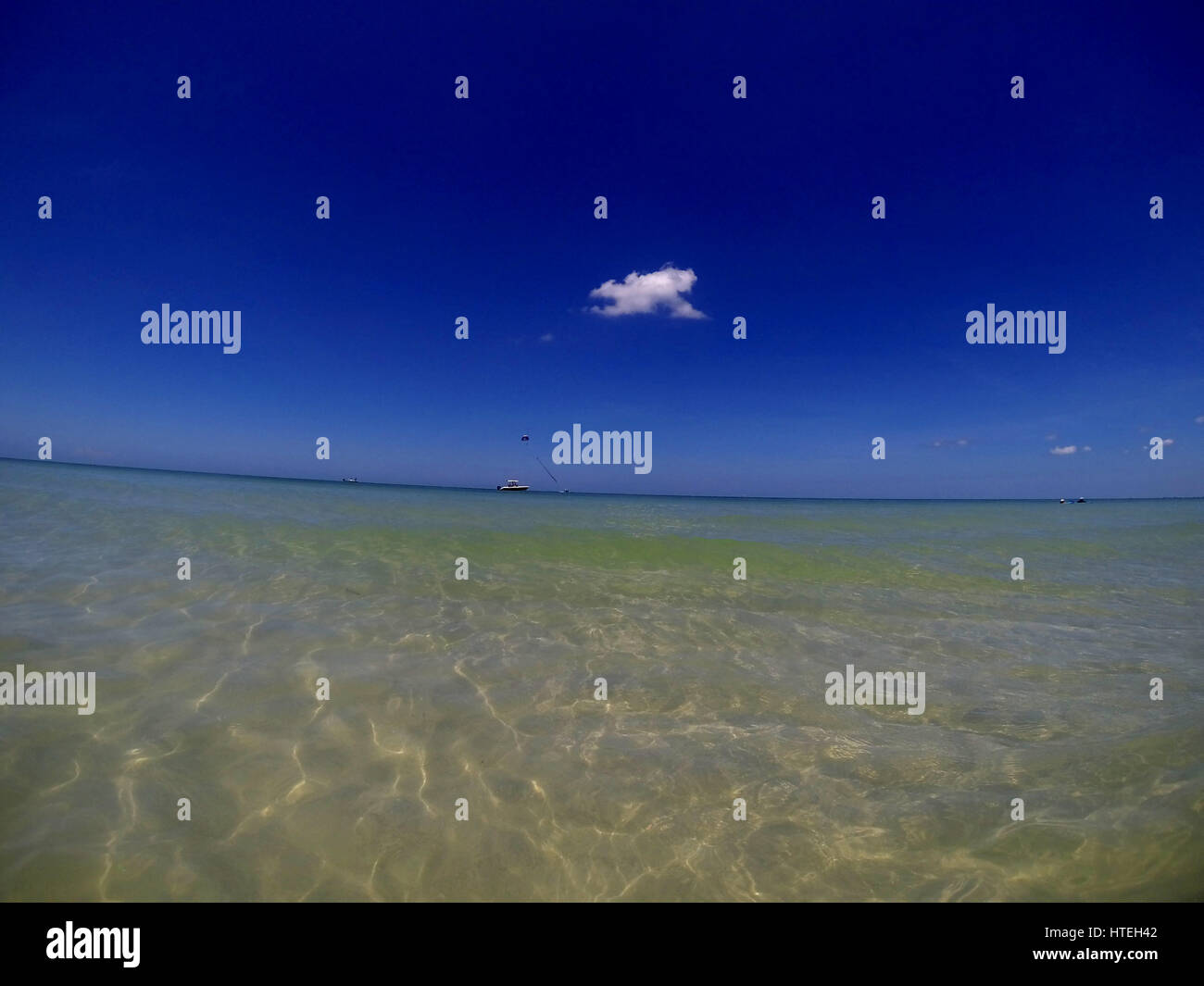 Kamera-Blick aufs Meer von im Wasser Stockfoto