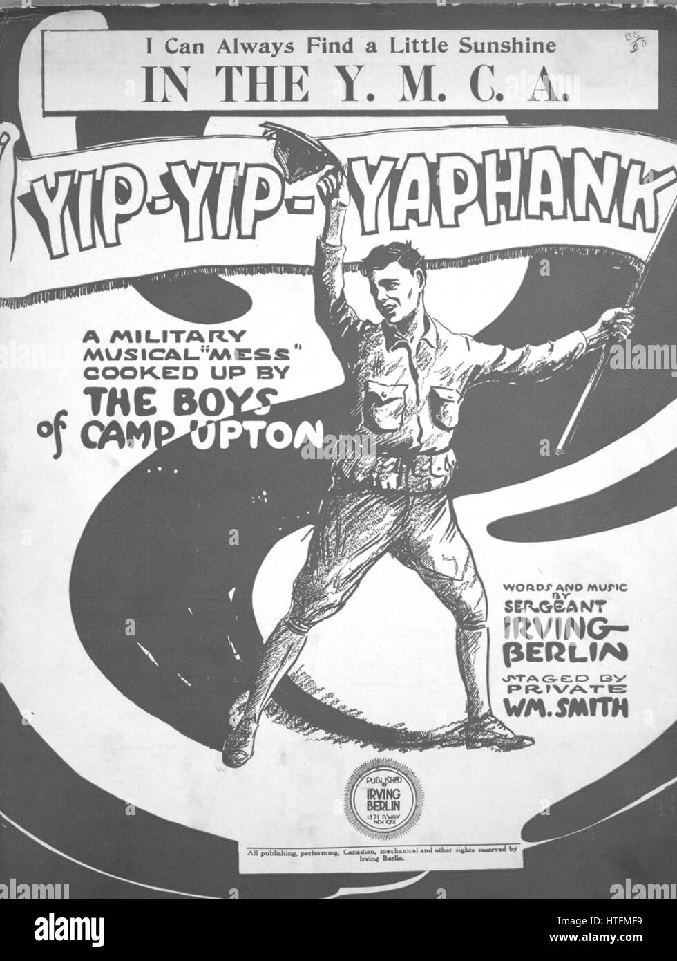 Sheet Music cover Bild des Liedes "Ich immer ein wenig Sonnenschein in der YMCA, ursprünglichen Autorschaft Noten reading"Worte und Musik von Sergeant Irving Berlin", finden mit" USA, 1918. Der Verlag als "Irving Berlin, 1371 B'way" aufgeführt ist, die Form der Komposition ist "strophische mit Chor", die Instrumentierung ist "Klavier und Stimme", die erste Linie liest "Mutter lieben, ich habe gerade durcheinander, und ich bin hier in der Y.M.C.A." und der Abbildung Künstler als 'None' aufgeführt ist. Stockfoto