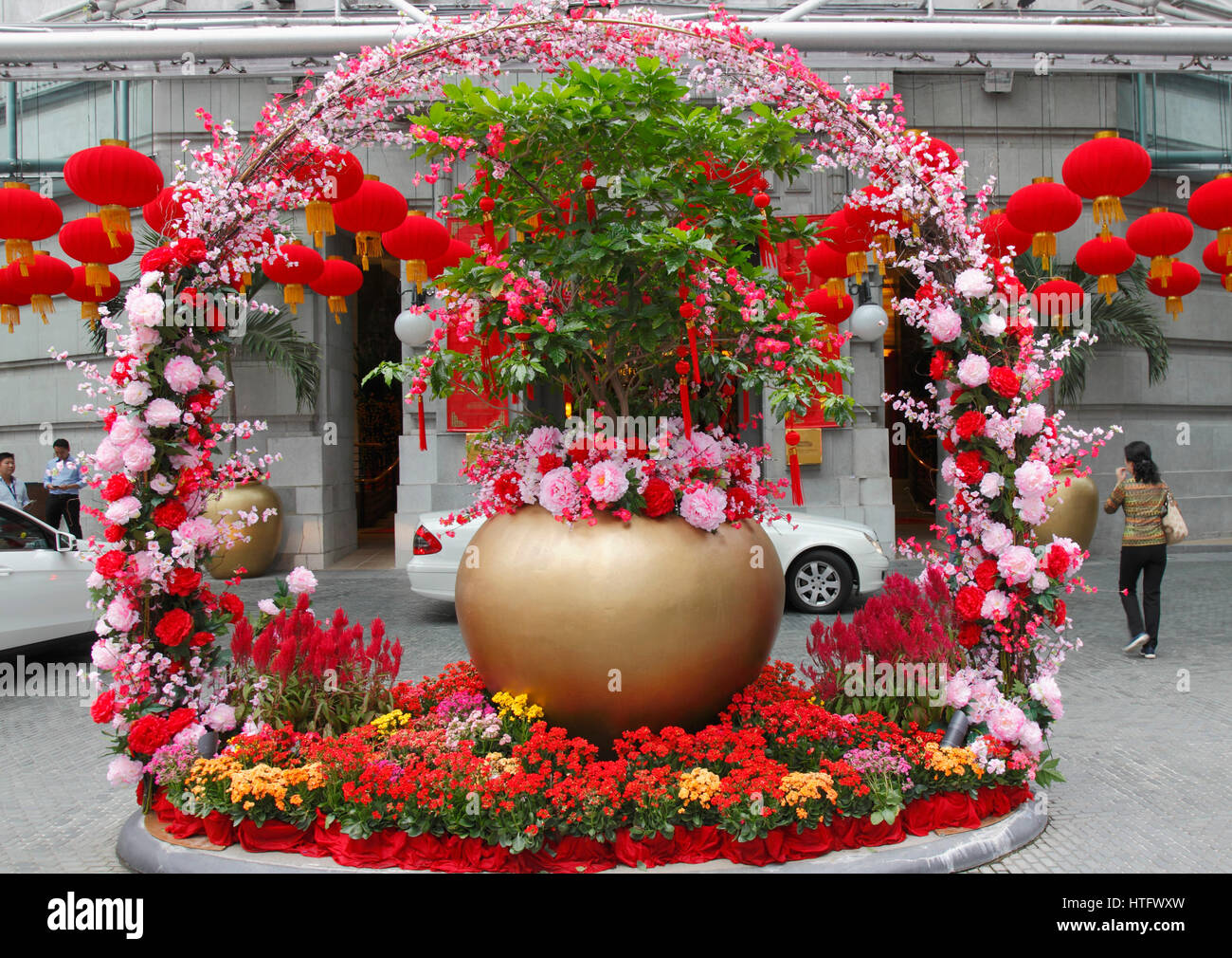 Singapur, großen Blumentopf, Dekoration, Blumen, Laternen, Stockfoto